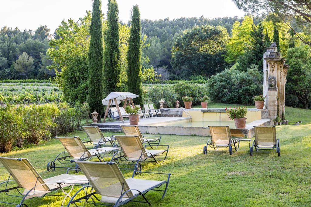 Chateau Talaud Bed and Breakfast Loriol-du-Comtat Exteriör bild